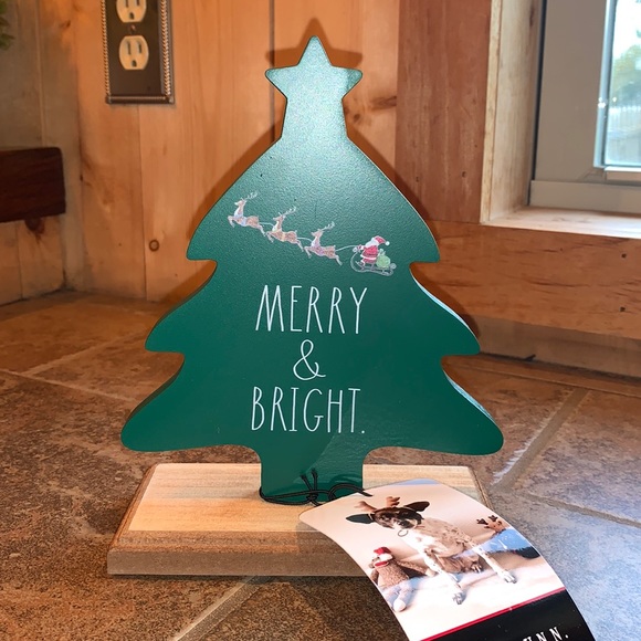Rae Dunn Other - Rae Dunn “Merry & Bright” Wooden Sign
